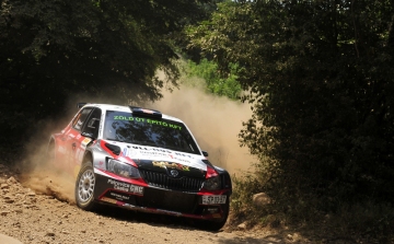 Rally: a biztos harmadik